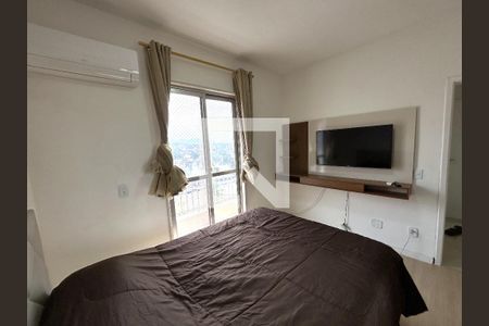 Quarto 1 de apartamento para alugar com 2 quartos, 88m² em Vila Valqueire, Rio de Janeiro