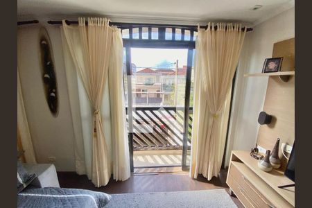 Detalhe Sala de casa para alugar com 1 quarto, 250m² em Marapé, Santos