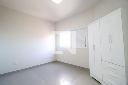 Quarto 2 - Suíte de apartamento para alugar com 2 quartos, 69m² em Novo Mundo, Uberlândia