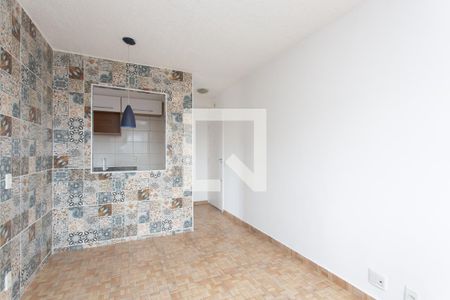 Sala de apartamento para alugar com 2 quartos, 45m² em Vila Curuçá Velha, São Paulo