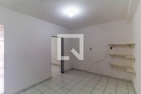 Sala de casa para alugar com 2 quartos, 120m² em Sapopemba, São Paulo