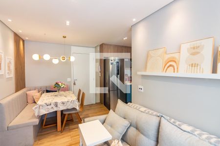 Sala  de apartamento para alugar com 2 quartos, 49m² em Centro, Osasco