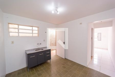 Sala/Cozinha de casa para alugar com 1 quarto, 30m² em Vila Londrina, São Paulo