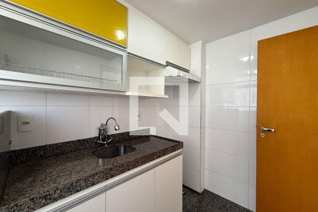 Cozinha  de apartamento à venda com 2 quartos, 55m² em Manacás, Belo Horizonte