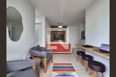 Sala  de apartamento à venda com 2 quartos, 67m² em Recreio dos Bandeirantes, Rio de Janeiro