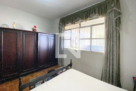 Quarto 1 de casa à venda com 2 quartos, 360m² em Fernão Dias, Belo Horizonte