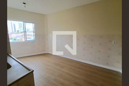 Cozinha de apartamento para alugar com 1 quarto, 55m² em Vila Osasco, Osasco