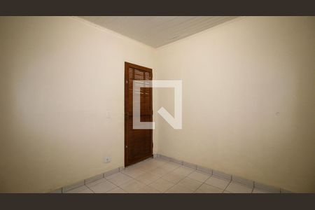 Casa à venda com 5 quartos, 300m² em Parque São Lucas, São Paulo