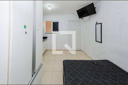 Kitnet de casa de condomínio para alugar com 1 quarto, 20m² em Bonfim, Belo Horizonte