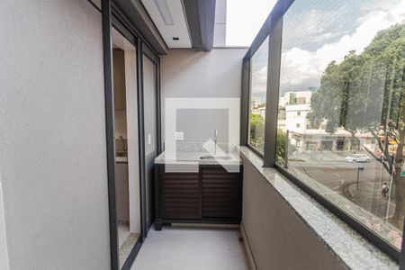 Varanda na Sala de apartamento para alugar com 2 quartos, 77m² em Cidade Nova, Belo Horizonte