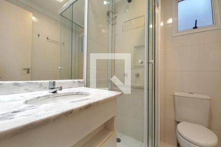 Banheiro de apartamento para alugar com 2 quartos, 72m² em São Bernardo, Campinas