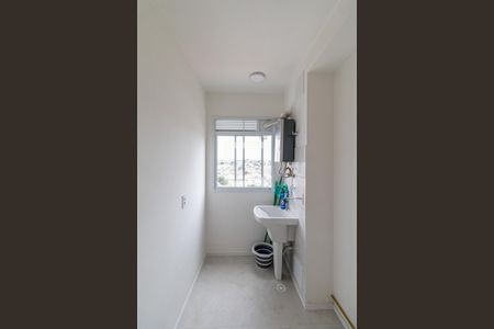 Sala/Cozinha/Área de Serviço  de apartamento para alugar com 2 quartos, 43m² em Itaim Paulista, São Paulo