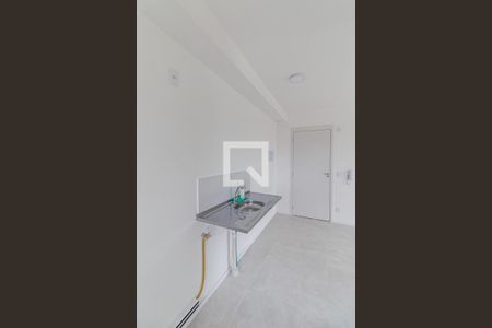 Sala/Cozinha/Área de Serviço  de apartamento para alugar com 2 quartos, 43m² em Itaim Paulista, São Paulo