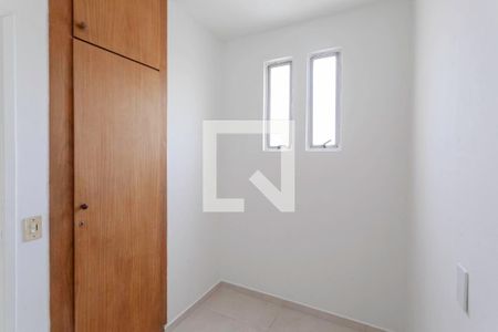 Quarto 1 de apartamento para alugar com 3 quartos, 75m² em Manacás, Belo Horizonte