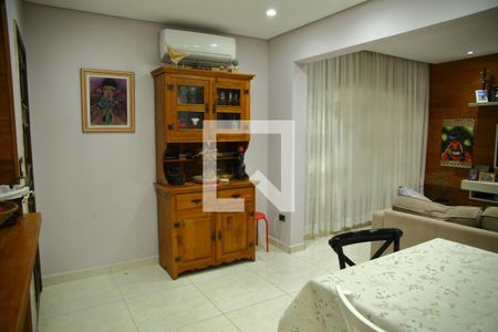 Sala de casa à venda com 2 quartos, 167m² em Jardim Paramount, São Bernardo do Campo