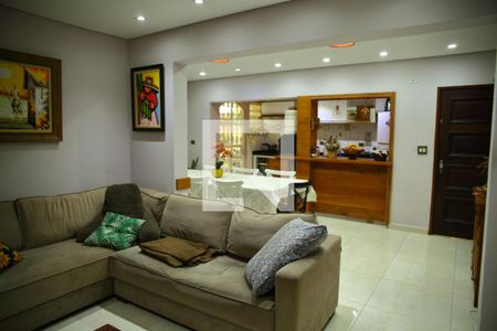 Sala de casa à venda com 2 quartos, 167m² em Jardim Paramount, São Bernardo do Campo
