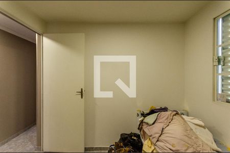 Quarto 1 de apartamento para alugar com 2 quartos, 52m² em Jardim Vivan, São Paulo