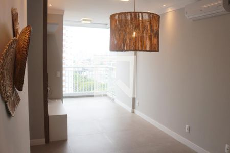 Sala de apartamento para alugar com 3 quartos, 69m² em Cerâmica, São Caetano do Sul