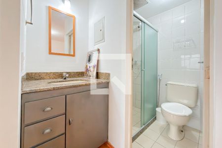 Banheiro de kitnet/studio para alugar com 1 quarto, 30m² em Jardim Vila Mariana, São Paulo