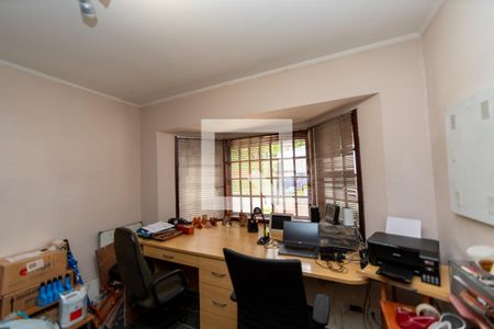 Escritório de casa de condomínio para alugar com 4 quartos, 230m² em Morada dos Pássaros, Barueri