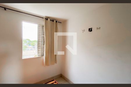 Quarto 2 de apartamento para alugar com 2 quartos, 52m² em Conjunto Habitacional Padre Manoel de Paiva, São Paulo