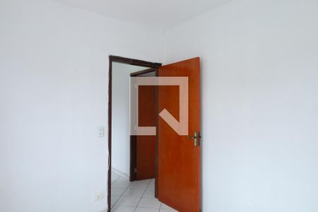 Quarto 1 de apartamento para alugar com 2 quartos, 64m² em Vila Taquari, São Paulo