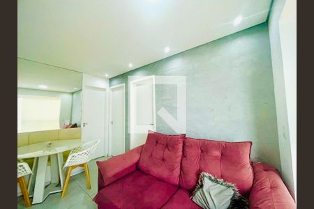 Sala de apartamento à venda com 2 quartos, 44m² em Vila Itapegica, Guarulhos