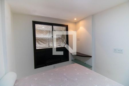 Suíte  de apartamento para alugar com 2 quartos, 103m² em Icaraí, Niterói