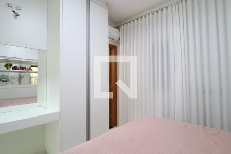 Quarto 1 - Suíte de apartamento para alugar com 2 quartos, 60m² em Jardim Botânico, Uberlândia