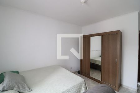 Suíte de casa à venda com 3 quartos, 247m² em Vila Santa Clara, São Paulo