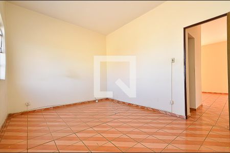 Quarto2 de casa para alugar com 3 quartos, 300m² em Penha, Belo Horizonte