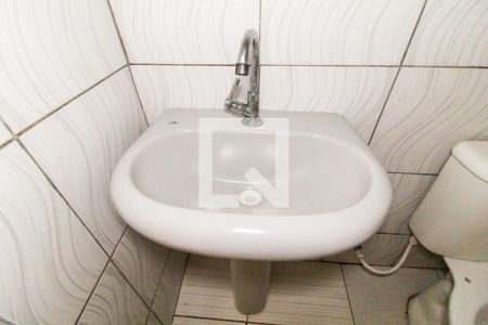 Banheiro de casa para alugar com 1 quarto, 70m² em Jardim Matarazzo, São Paulo