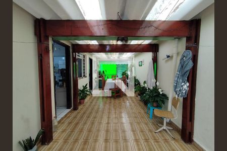 Quintal  de casa à venda com 4 quartos, 200m² em Sacomã, São Paulo