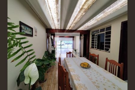 Quintal  de casa à venda com 4 quartos, 200m² em Sacomã, São Paulo