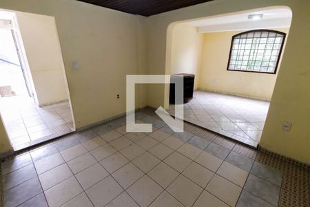 Quarto 1 de casa à venda com 4 quartos, 158m² em Jardim Monte Alegre, Taboão da Serra