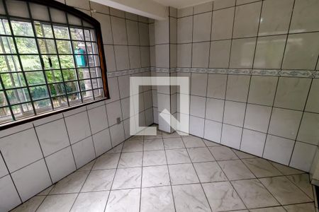 Cozinha de casa à venda com 4 quartos, 158m² em Jardim Monte Alegre, Taboão da Serra