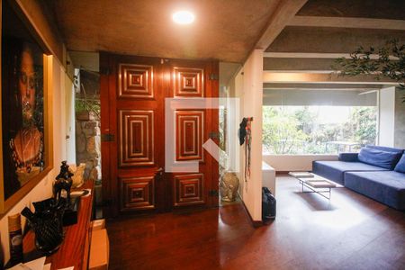 Sala de casa à venda com 5 quartos, 490m² em Jardim Guedala, São Paulo