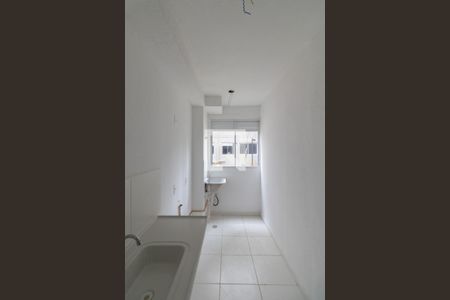 Cozinha e Área de Serviço de apartamento para alugar com 2 quartos, 42m² em Colônia (zona Leste), São Paulo
