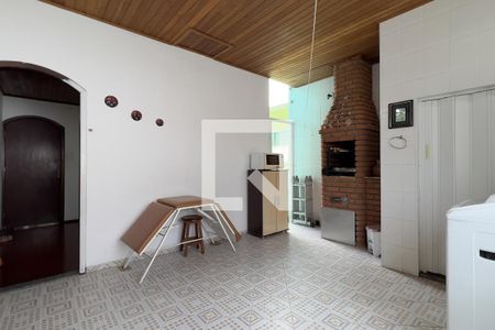 Casa à venda com 3 quartos, 175m² em Vila Moreira, Guarulhos