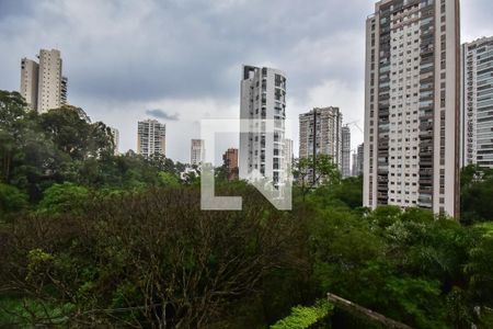 Vista de apartamento à venda com 3 quartos, 296m² em Jardim Fonte do Morumbi, São Paulo