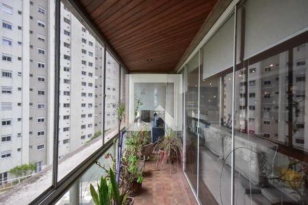 Varanda de apartamento à venda com 3 quartos, 296m² em Jardim Fonte do Morumbi, São Paulo