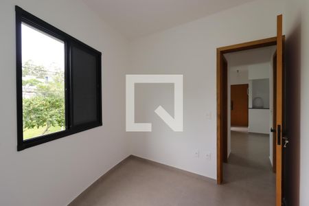 Quarto de apartamento para alugar com 2 quartos, 54m² em Parque Sao Vicente, Santo André