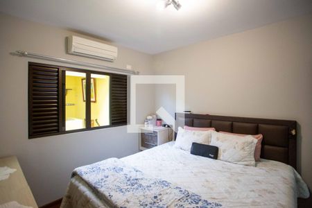 Quarto Suíte de casa à venda com 4 quartos, 226m² em Taboão, Diadema