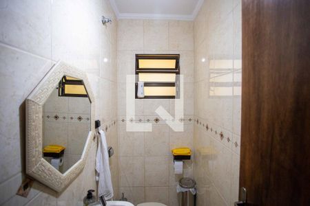 Lavabo de casa à venda com 4 quartos, 226m² em Taboão, Diadema