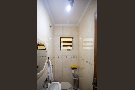 Lavabo de casa à venda com 4 quartos, 226m² em Taboão, Diadema