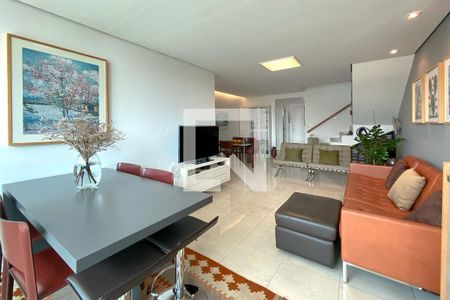 Sala de apartamento à venda com 4 quartos, 207m² em Funcionários, Belo Horizonte