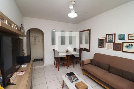 Sala 2 de casa à venda com 6 quartos, 180m² em Jardim Guanabara, Rio de Janeiro