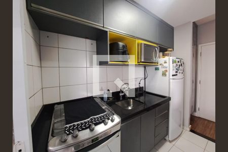 Cozinha de apartamento à venda com 3 quartos, 65m² em Umuarama, Osasco