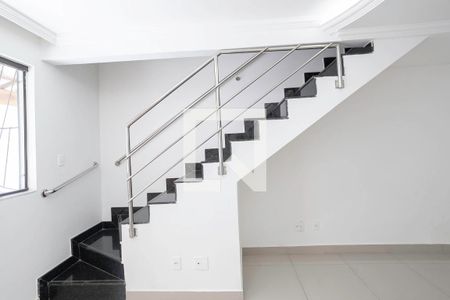 Sala/Cozinha de casa para alugar com 1 quarto, 80m² em Itapoã, Belo Horizonte