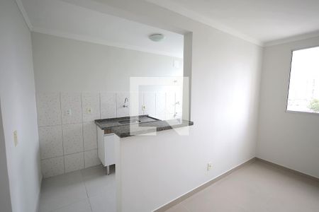 Cozinha de apartamento para alugar com 2 quartos, 50m² em Vila Homero Thon, Santo André